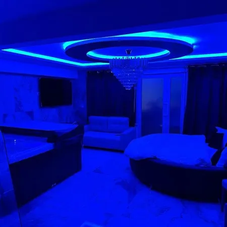 Apartment Golden - Jacuzzi